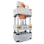 Verksted vertikal maskin pris fire kolonne hydraulisk presse